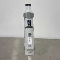 Eppendorf Research Plus Pipettes x6 With Stand image 0